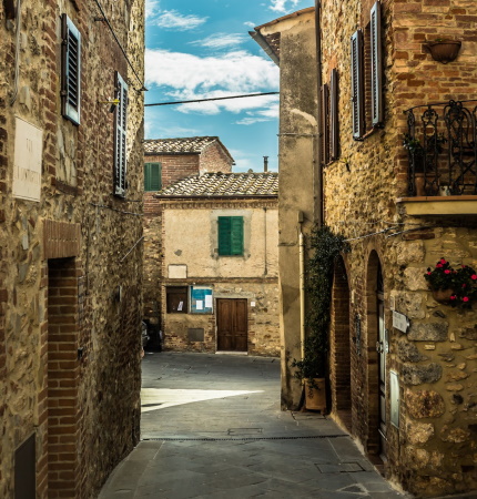 civitella-marittima-street-tuscany civitella-marittima-street-tuscany